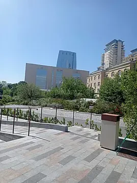 Kirayə verilir 2 otaqlı mənzil 60 m² — Bakı 2 otaq 60.00 m²