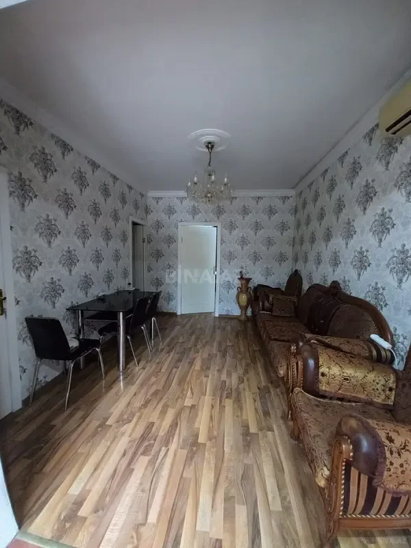 Kirayə verilir 3 otaqlı mənzil 45 m²