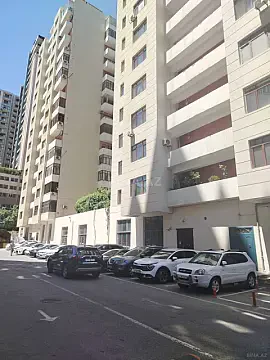 Kirayə verilir 3 otaqlı mənzil 125 m² — Bakı 3 otaq 125.00 m²