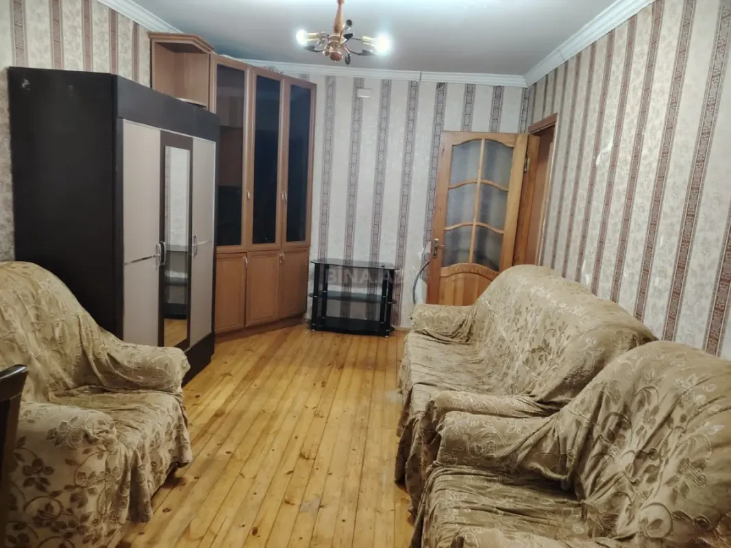 Kirayə verilir 2 otaqlı mənzil 40 m²