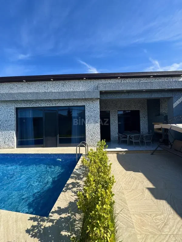 Satılır 4 otaqlı həyət evi 100 m²