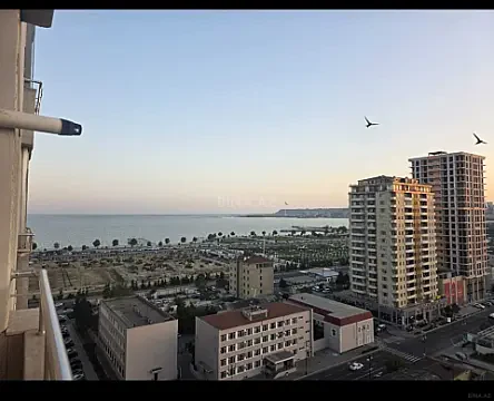 Satılır 4 otaqlı mənzil 135 m² — Bakı, Xətai 4 otaq 135.00 m²