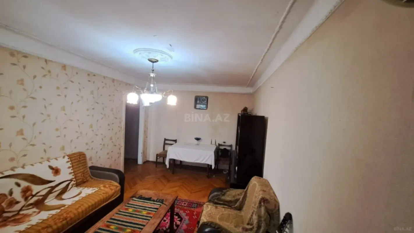 Kirayə verilir 2 otaqlı mənzil 50 m²