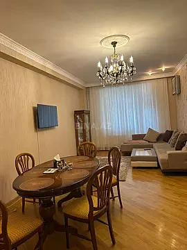 Kirayə verilir 2 otaqlı mənzil 90 m² — Bakı, Nizami 2 otaq 90.00 m²