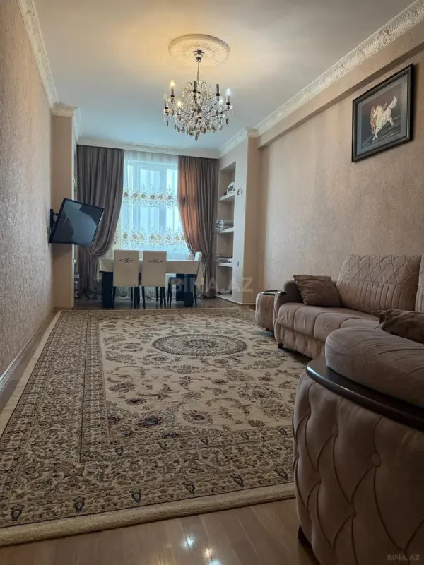 Satılır 2 otaqlı mənzil 70 m²