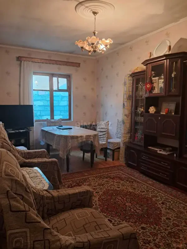Satılır 2 otaqlı həyət evi 52 m²