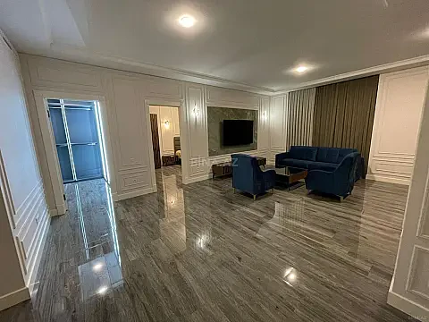 Kirayə verilir 2 otaqlı mənzil 106 m² — Bakı 2 otaq 106.00 m²