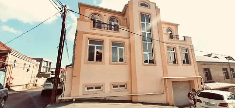 Satılır 6 otaqlı həyət evi 510 m² — Bakı, Badamdar 6 otaq 510.00 m²
