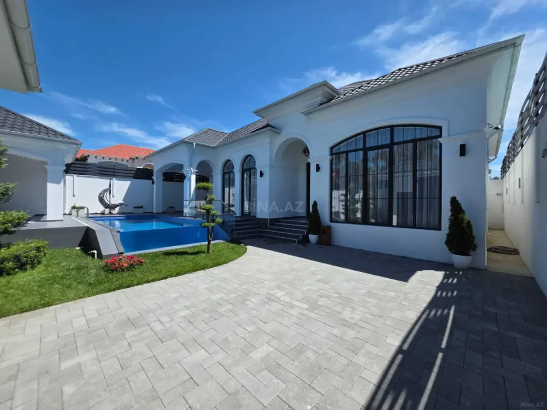 Satılır 4 otaqlı həyət evi 200 m²