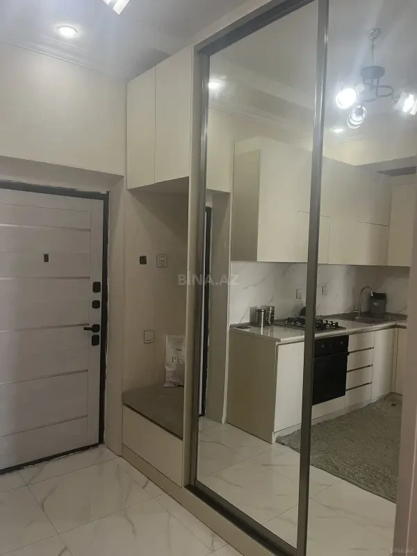 Kirayə verilir 2 otaqlı mənzil 75 m²