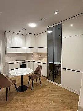 Kirayə verilir 3 otaqlı mənzil 100 m² — Bakı, Xətai 3 otaq 100.00 m²