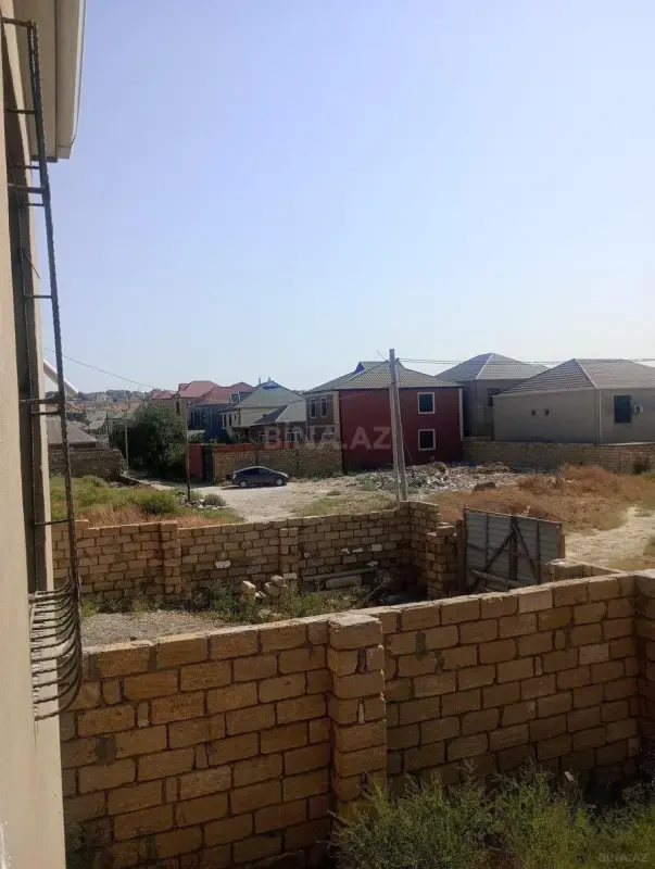Satılır 3 otaqlı həyət evi 120 m²
