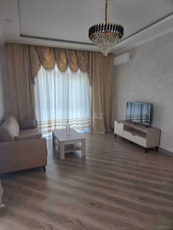 Kirayə verilir 3 otaqlı mənzil 95 m²