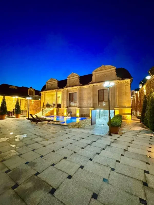 Satılır 4 otaqlı həyət evi 220 m²