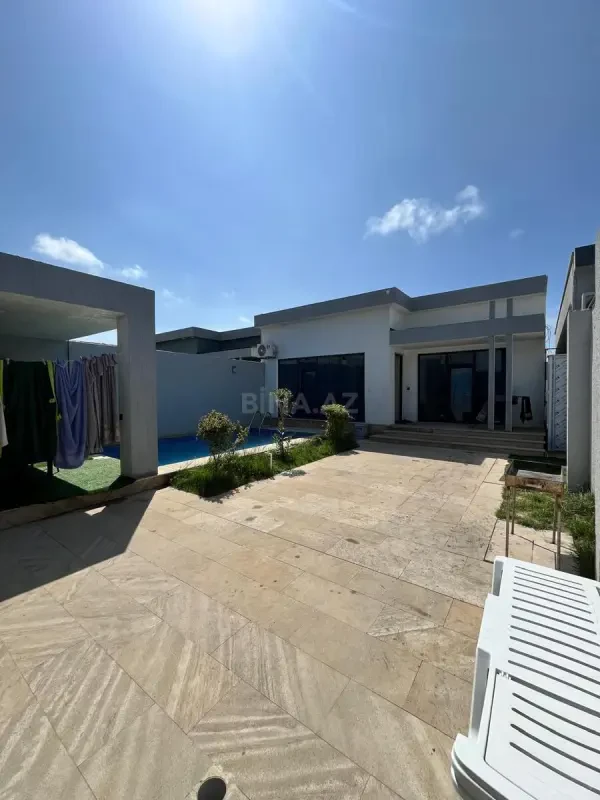 Kirayə verilir 3 otaqlı həyət evi 200 m²
