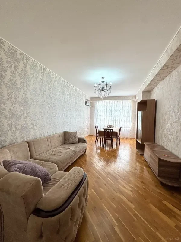 Satılır 2 otaqlı mənzil 98 m²