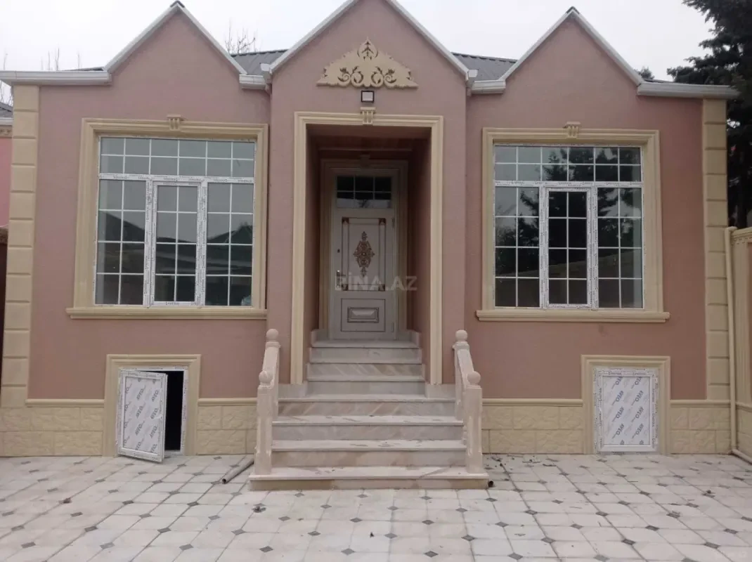 Satılır 4 otaqlı həyət evi 120 m²