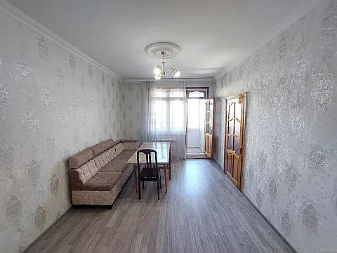 Satılır 2 otaqlı mənzil 40 m² — Bakı, 7-ci mikrorayon 2 otaq 40.00 m²