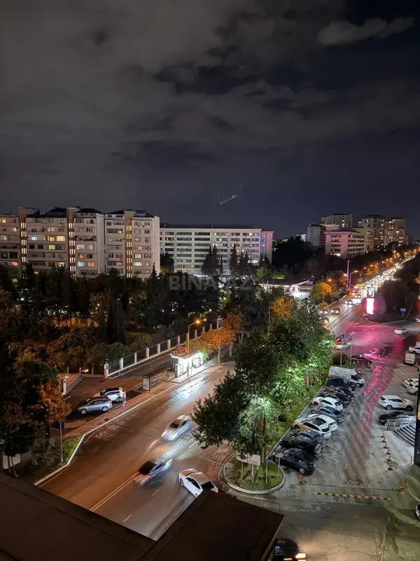 Satılır 2 otaqlı mənzil 63 m²