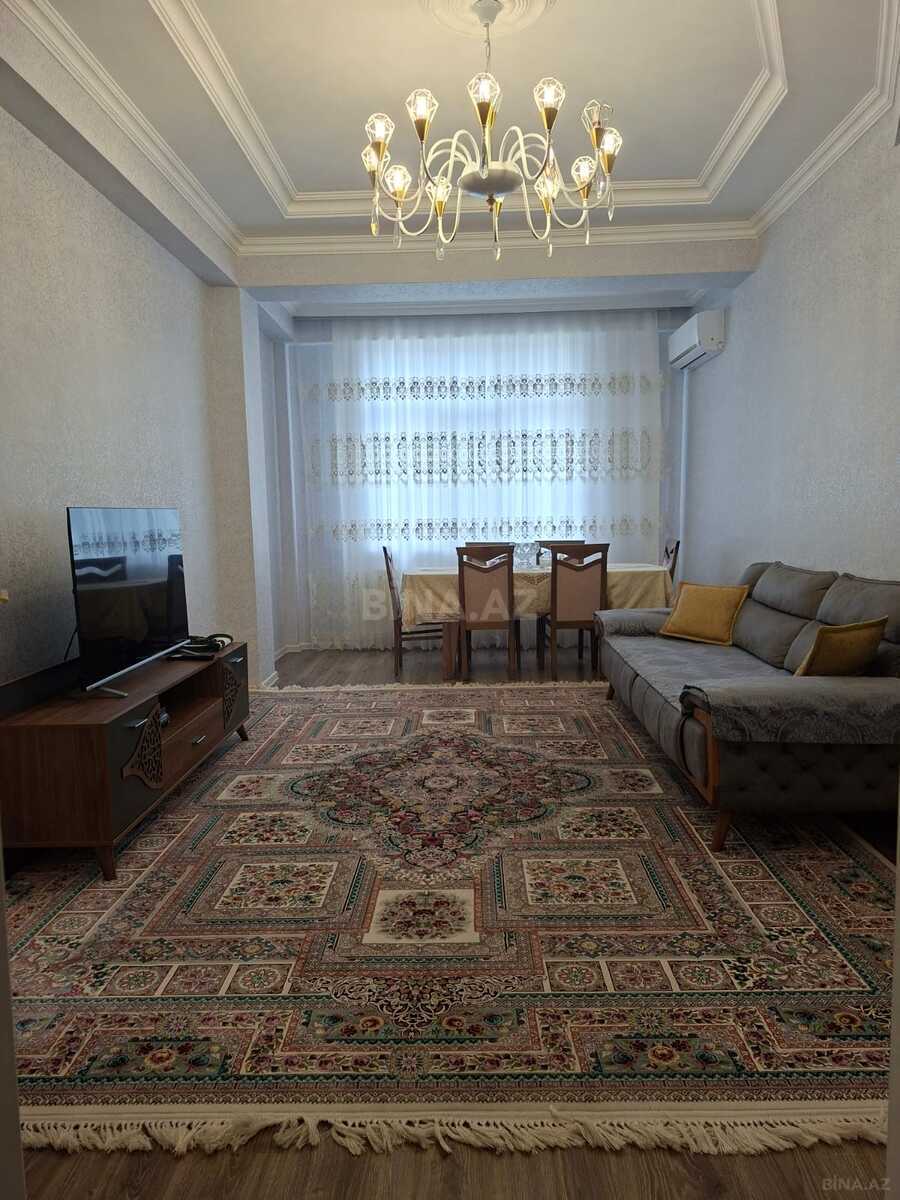 Kirayə verilir 2 otaqlı mənzil 86 m²
