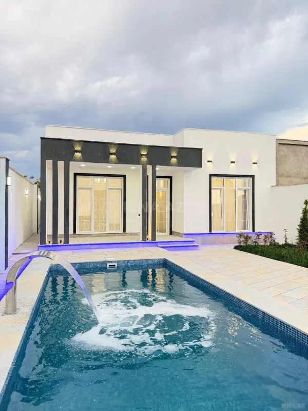 Satılır 4 otaqlı həyət evi 160 m²