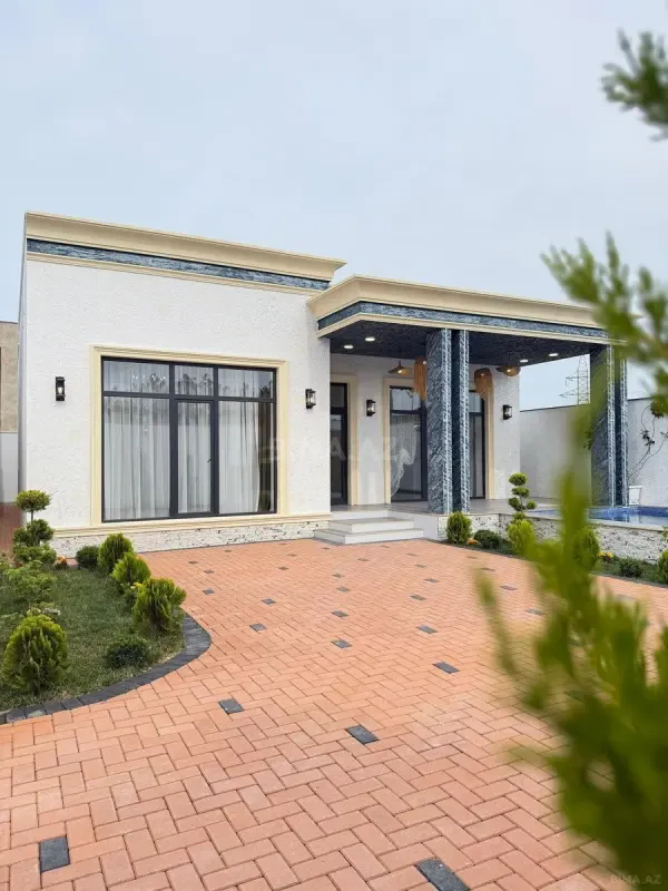 Satılır 4 otaqlı həyət evi 155 m²