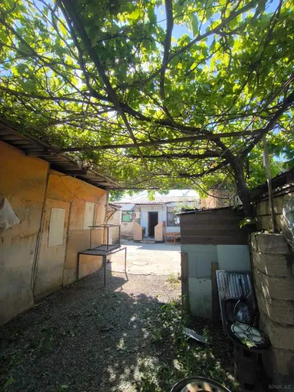 Satılır 5 otaqlı həyət evi 150 m²