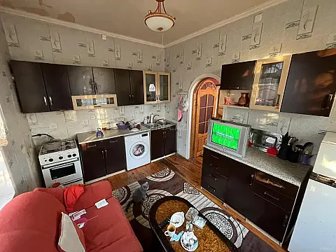 Satılır 4 otaqlı həyət evi 150 m² — Bərdə 4 otaq 150.00 m²