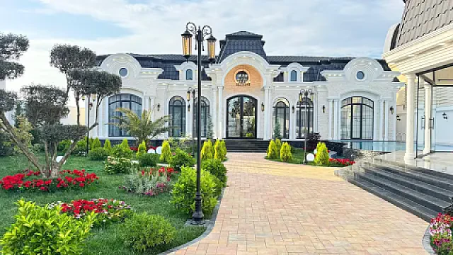 Satılır 6 otaqlı həyət evi 330 m² — Bakı, Mərdəkan 6 otaq 330.00 m²