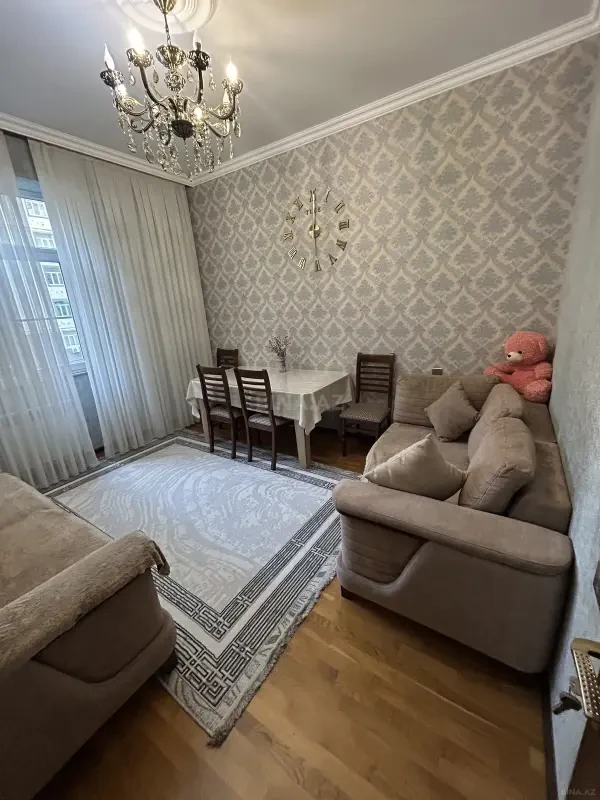 Satılır 2 otaqlı mənzil 70 m²
