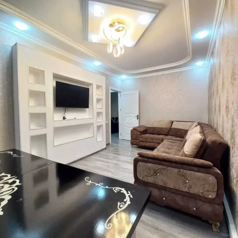 Kirayə verilir 3 otaqlı mənzil 85 m²