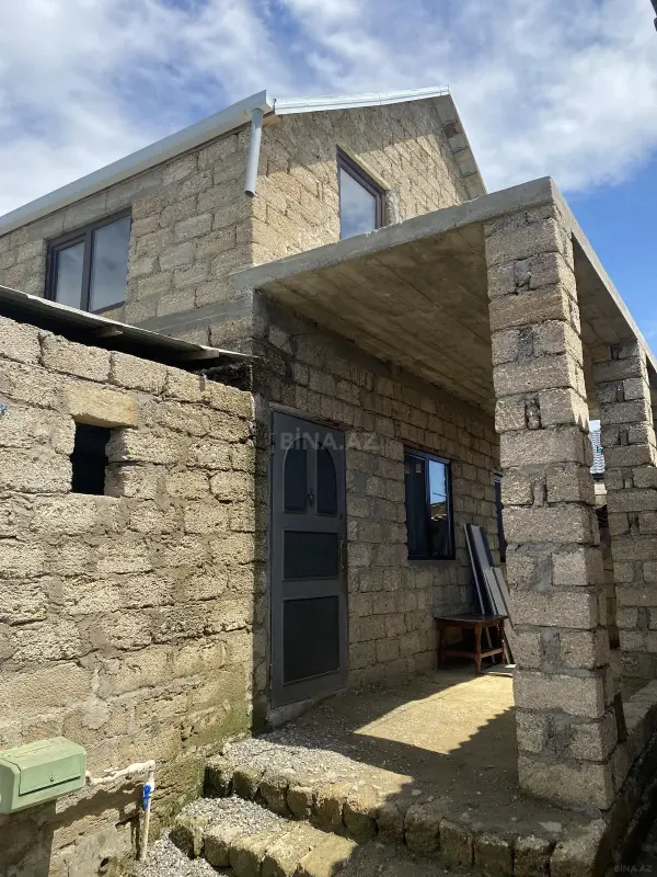 Satılır 3 otaqlı həyət evi 120 m²