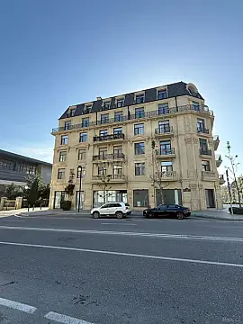 Satılır 3 otaqlı mənzil 94 m² — Bakı 3 otaq 94.00 m²