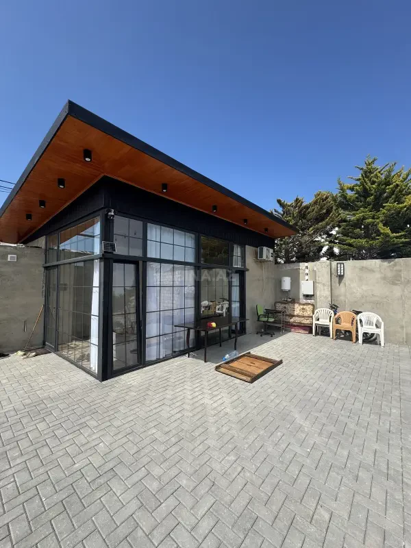 Kirayə verilir 2 otaqlı həyət evi 52 m²