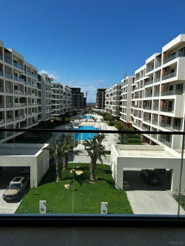 Kirayə verilir 3 otaqlı mənzil 150 m²