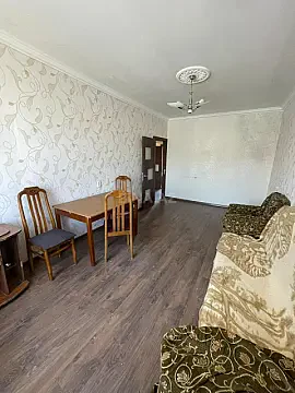 Kirayə verilir 3 otaqlı mənzil 75 m² — Bakı 3 otaq 75.00 m²