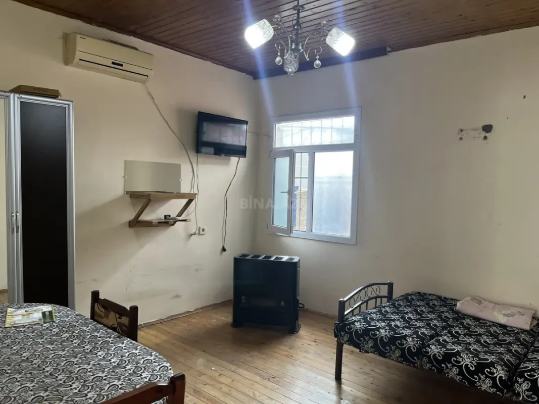Kirayə verilir 1 otaqlı həyət evi 56 m²