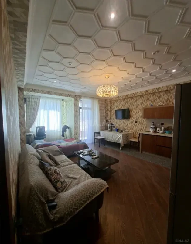 Satılır 2 otaqlı mənzil 72 m²
