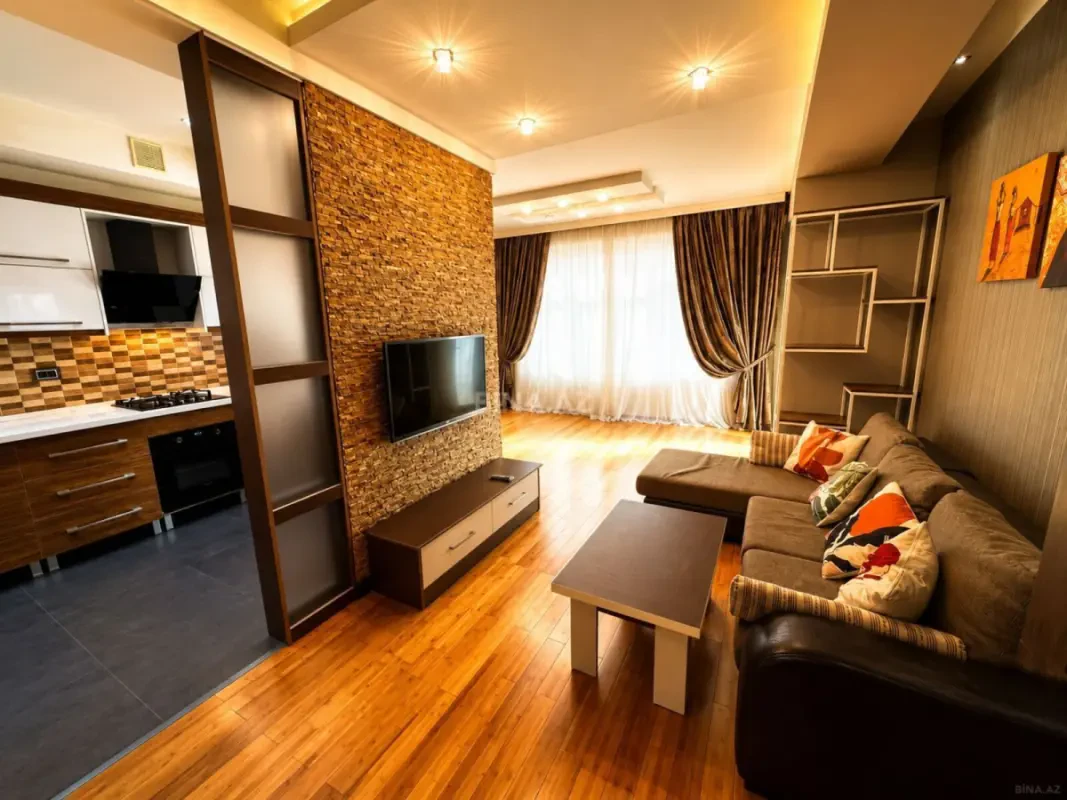 Satılır 3 otaqlı mənzil 94 m²