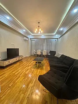 Kirayə verilir 2 otaqlı mənzil 100 m² — Bakı, Əhmədli 2 otaq 100.00 m²