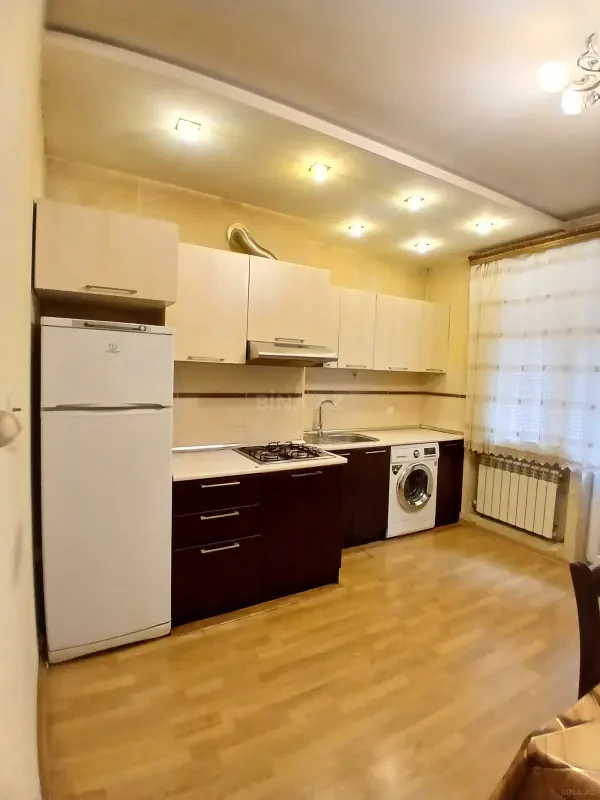 Kirayə verilir 2 otaqlı mənzil 55 m²
