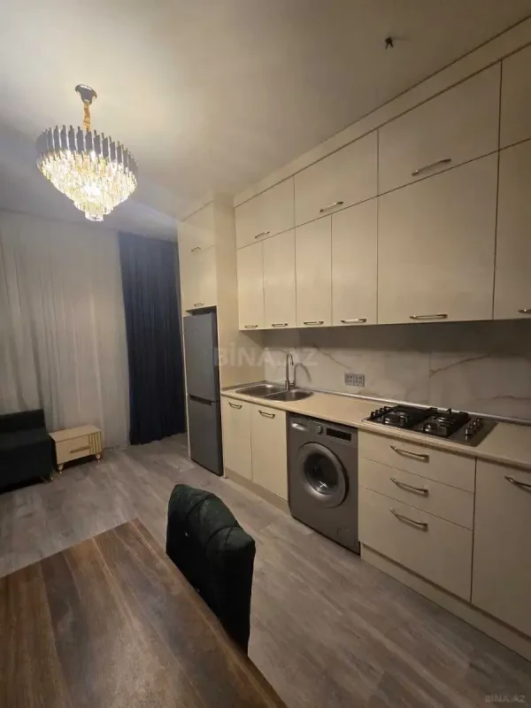 Kirayə verilir 2 otaqlı mənzil 50 m²