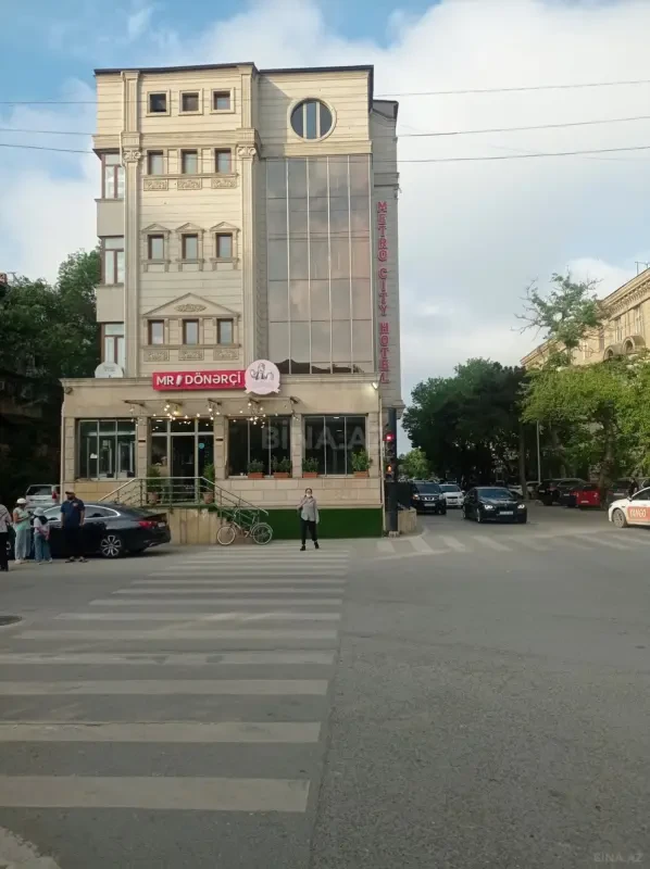 Kirayə verilir 2 otaqlı mənzil 60 m²