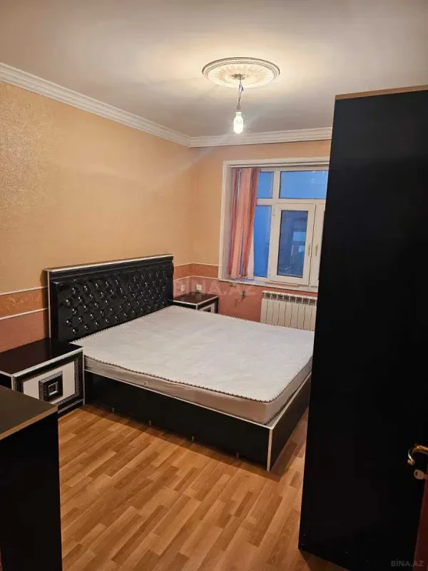 Kirayə verilir 4 otaqlı mənzil 110 m²