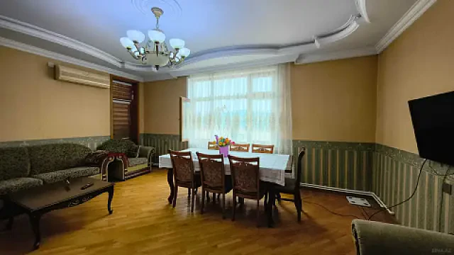 Satılır 3 otaqlı mənzil 120 m² — Bakı, Badamdar 3 otaq 120.00 m²