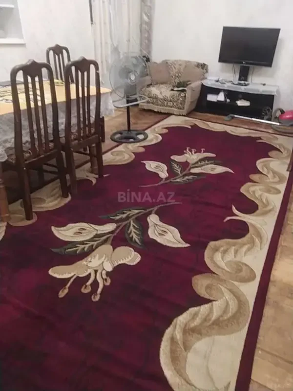 Satılır 2 otaqlı mənzil 83 m²