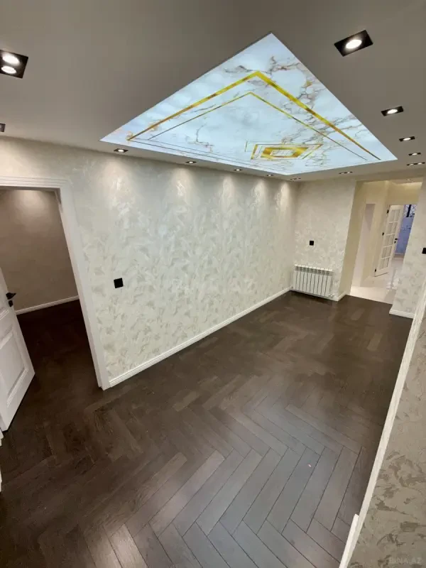 Satılır 4 otaqlı mənzil 110 m²