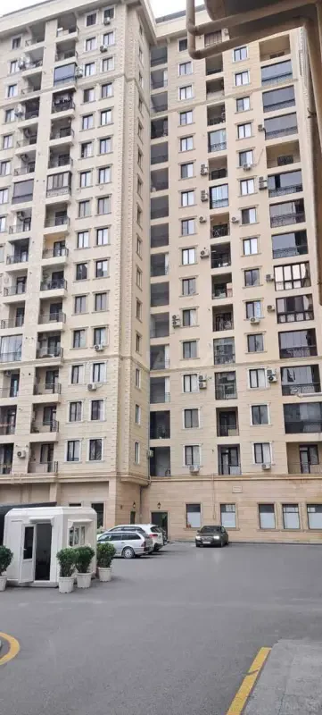 Kirayə verilir 3 otaqlı mənzil 100 m²