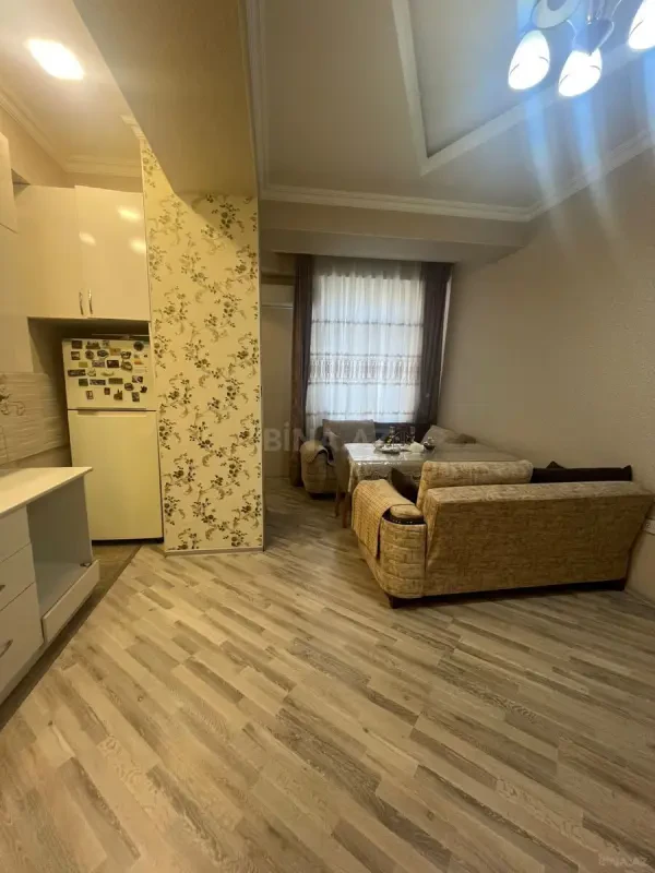 Kirayə verilir 3 otaqlı mənzil 117 m²