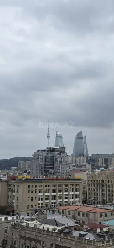 Satılır 3 otaqlı mənzil 90 m²